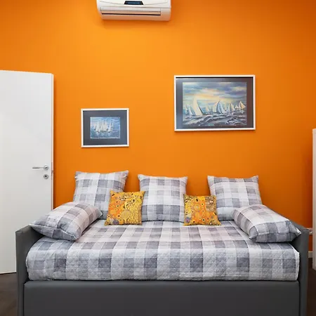 Apartment Station Modern *