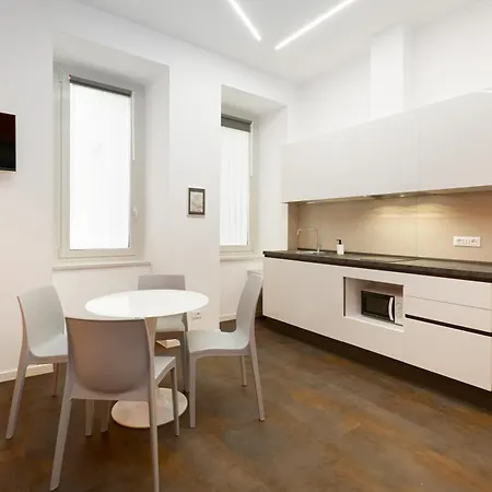 Station Modern * Triest